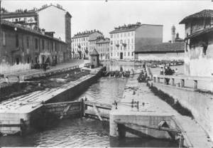 Fotografia storica in bianco e nero dei Navigli milanesi – inizio '900
